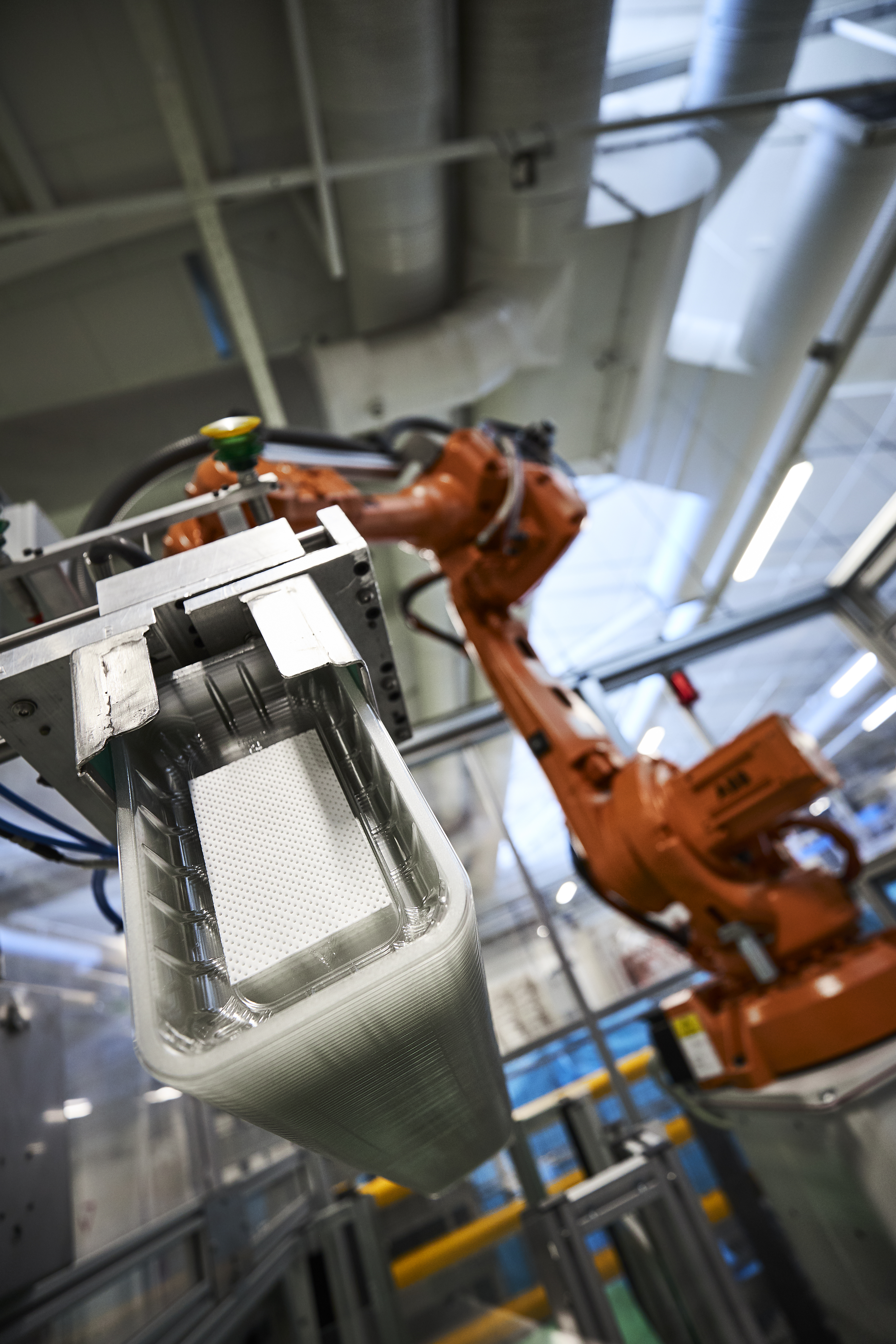 Faerch_packing_robot (3)